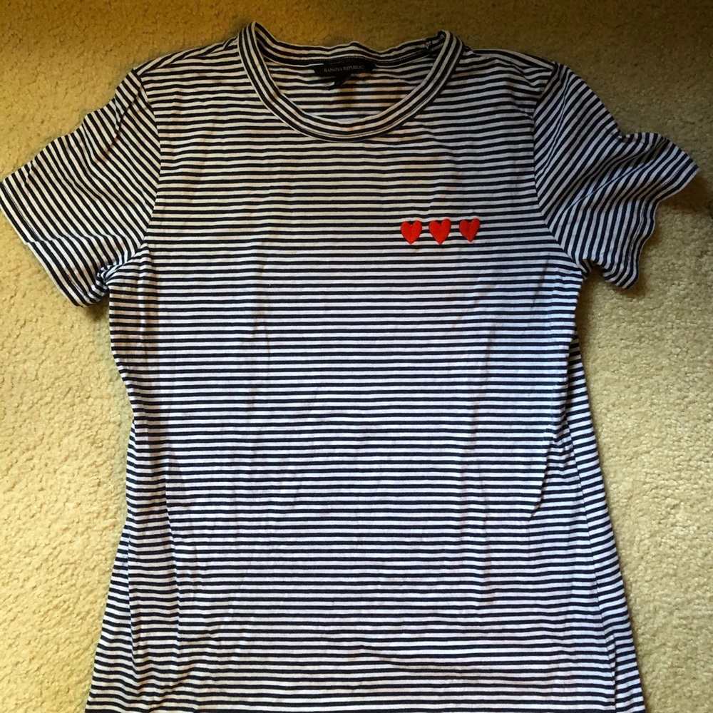 Banana republic tee